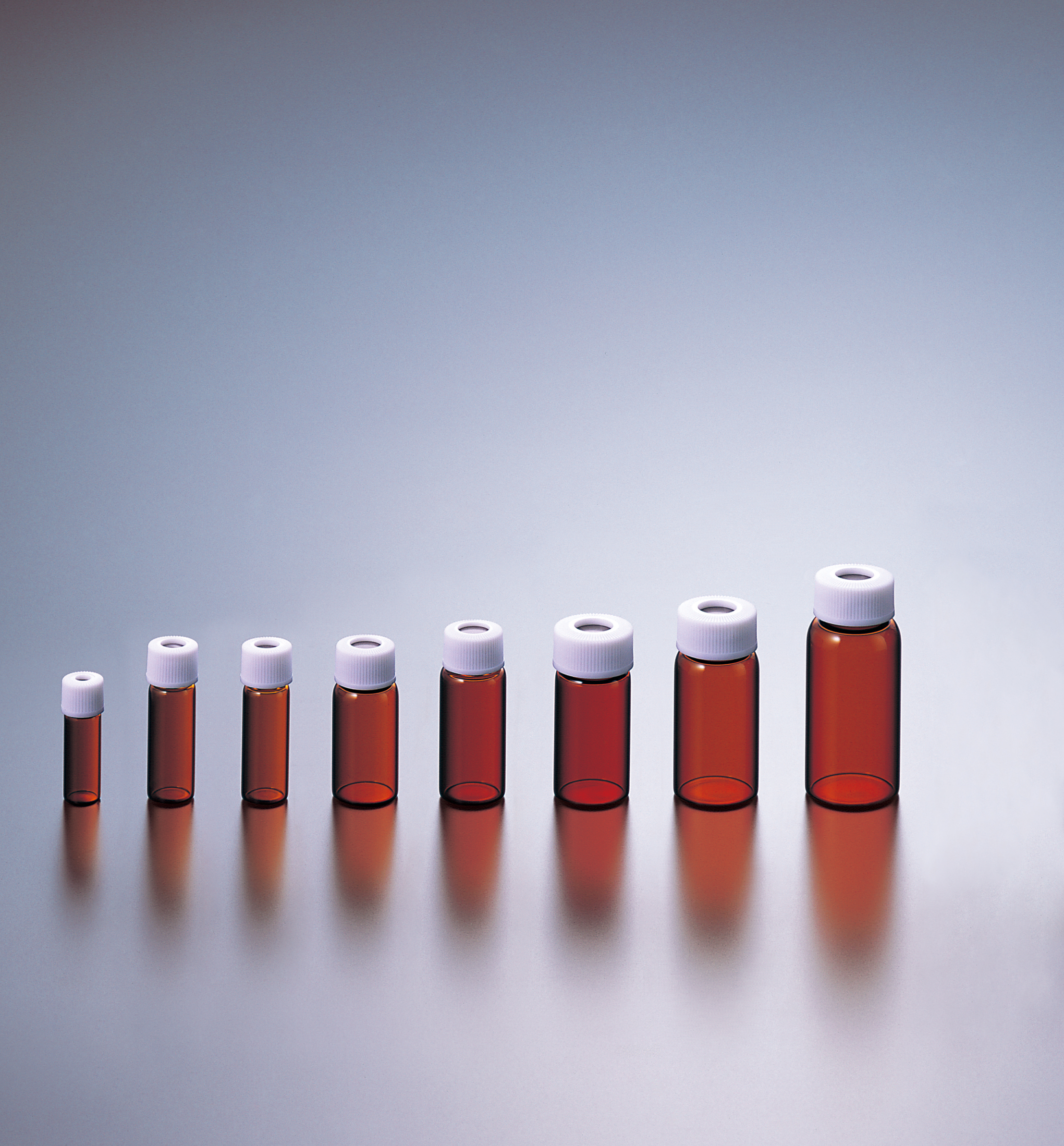 シリンジクロスカットバイアル CVX-01 褐色50入 0502-32